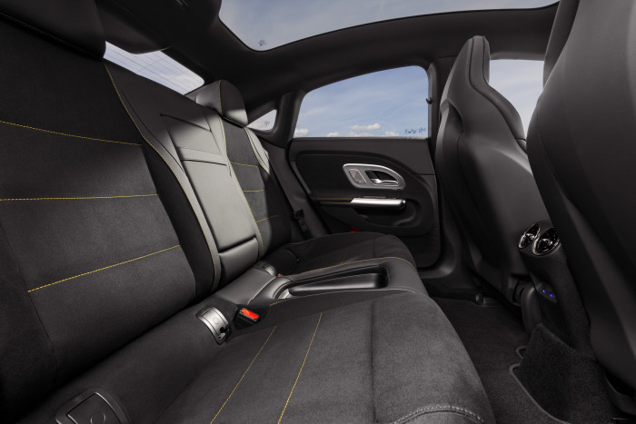 Mercedes AMG CLA 45 (Bild: Mercedes AMG)