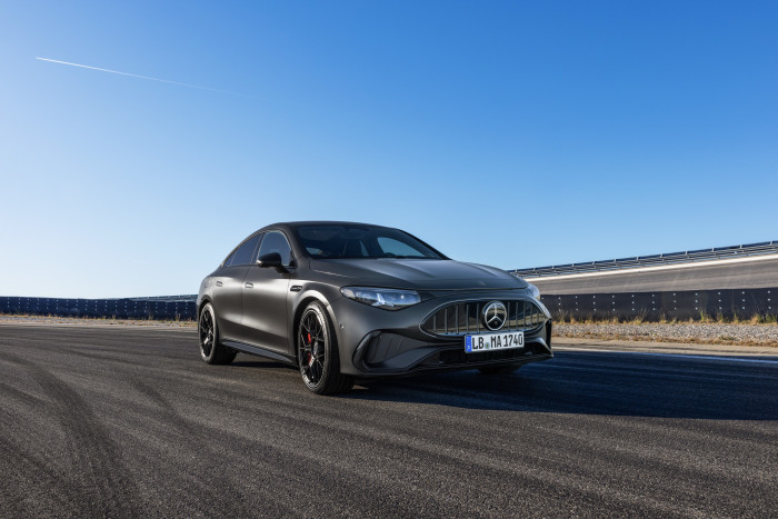Mercedes AMG CLA 45 (Bild: Mercedes AMG)