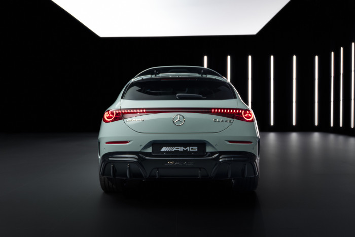 Mercedes AMG CLA 45 (Bild: Mercedes AMG)