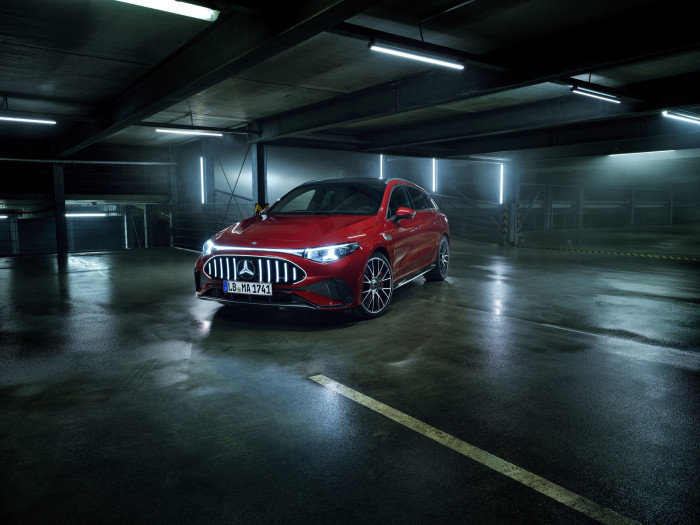 Mercedes AMG CLA 45 (Bild: Mercedes AMG)