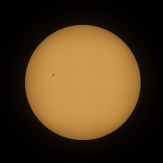 Sonne gestackt (Bild: Mario Keller)