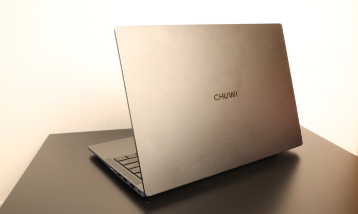 Rückansicht des Unibook 304. (Bild: Johannes Hiltscher/Golem)