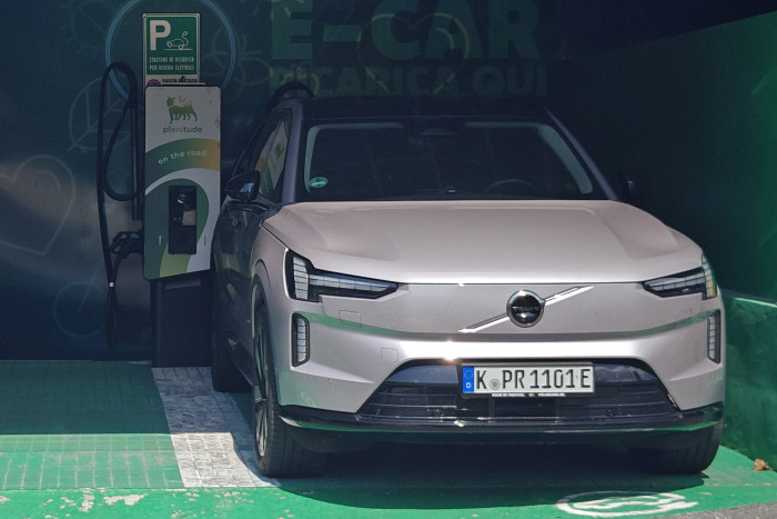 Volvo bezeichnet das Scheinwerferdesign als Thors Hammer. (Foto: Friedhelm Greis/Golem) 