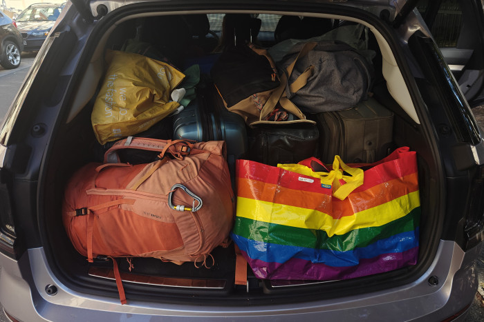 Dann gibt es reichlich Stauraum für eine längere Urlaubsreise mit fünf Personen. (Foto: Friedhelm Greis/Golem) 