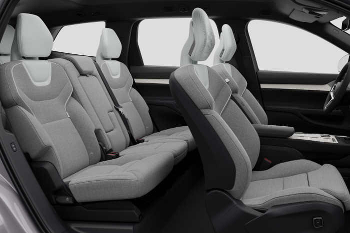 Der Radstand von 2,99 m bietet genügend Raum für die Passagiere im Fond. (Foto: Volvo)