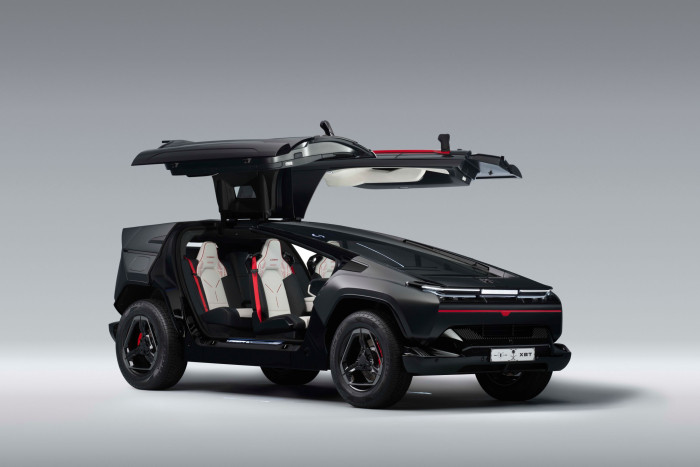 Das SUV ist etwas kürzer als die Limousine. (Foto: Ceer) 