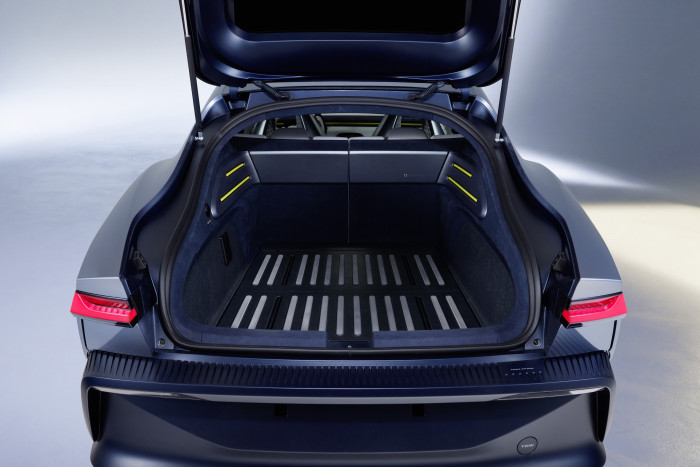 Das Kofferraumvolumen beträgt 481 Liter.  (Foto: VW)  